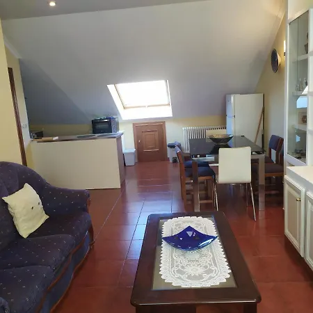 Piso Avenida Castelao Xxl