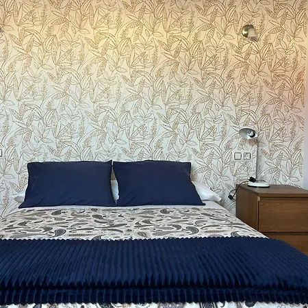 Apartment Piso Avenida Castelao Xxl