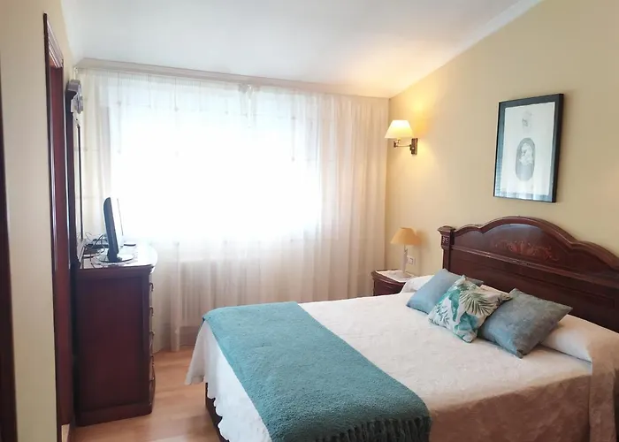 公寓 Piso Avenida Castelao Xxl *