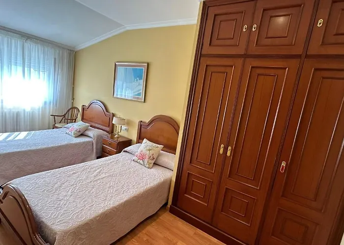 Piso Avenida Castelao Xxl 公寓